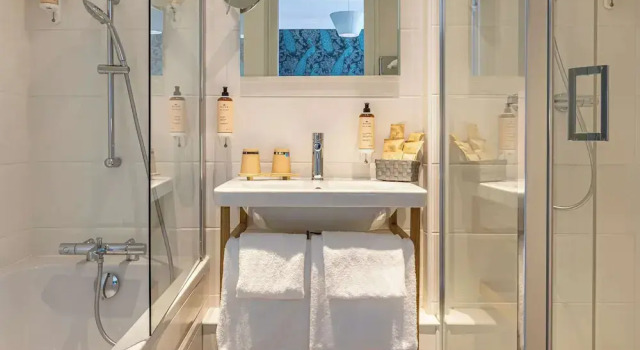 Номер Standard Mercure Paris Saint Cloud Hippodrome