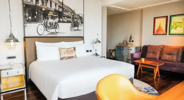 Двухместный номер Standard с балконом и с видом на сад Hotel Indigo Bangkok Wireless Road by IHG