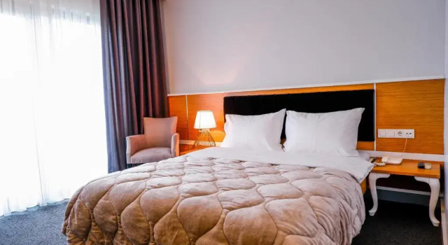 Standardowy dwuosobowy pokój Didi Hotel