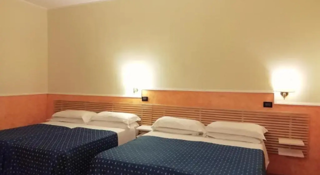 Четырёхместный номер Superior Hotel Ascot