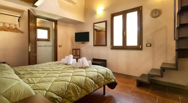 Villa Viktoria & Andras, Book Villa Sommerhuse i Tredozio, Hytte