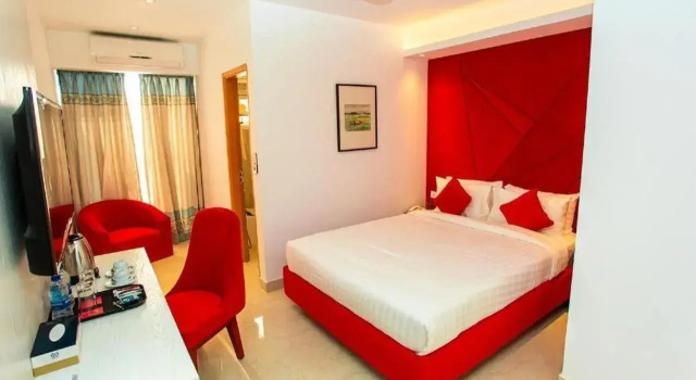 Royal Raj Hotel & Condominium, Rezervasyon Otel Rāmchandrapur Rajshahi Division