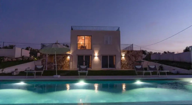 Villa Triona Marzamemi con Piscina, Забронировать Вилла Коттеджи Марцамеми, Коттедж