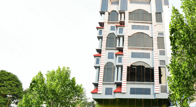 Capital O 46459 Hotel Elite Grand, Varaa Hotelli Kakinada Andhra Pradesh