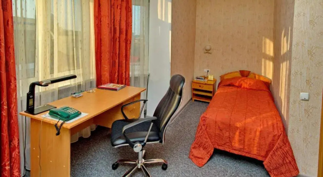 Silk Road Lodge
