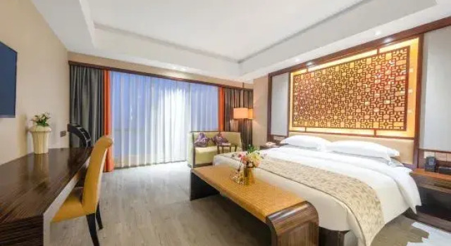 Люкс Executive Floral Hotel · YunFu City King Royal Hotel