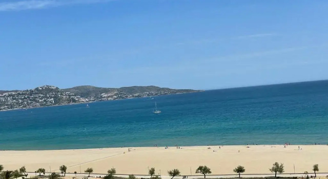 Апартаменты Sea Veiw Studio Apartment