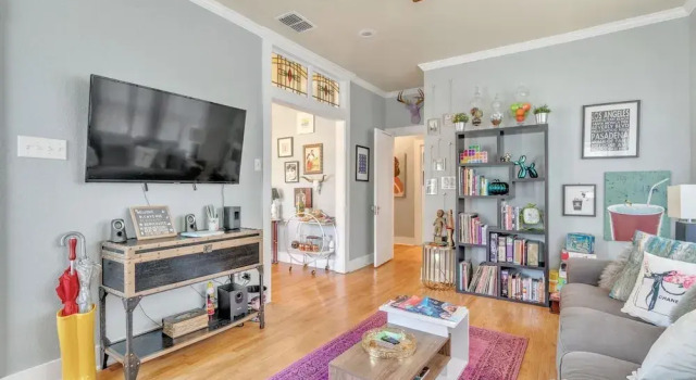 Коттедж Bright & Fun 3br Cozy Nook 3 Bedroom Home by RedAwning