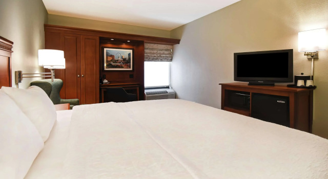 Hampton Inn St. Louis/Westport