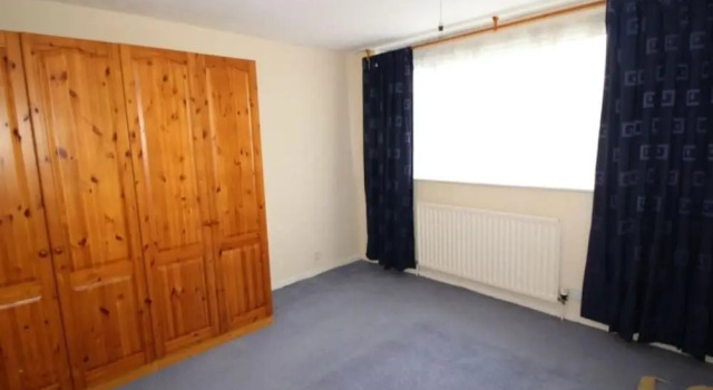 Inviting 5-bed House in Stockport Bramhall, Забронировать Отель Отели Англии 3 звезды, 3*
