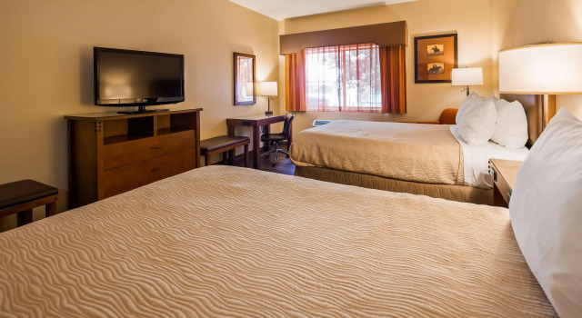 Четырёхместный номер Standard Best Western Plus Inn of Williams