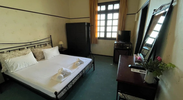 Номер Economy Elafos Hotel