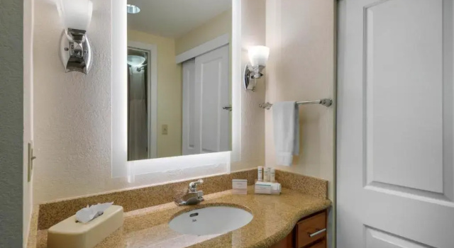 Люкс с 2 комнатами Homewood Suites by Hilton Daytona Beach Speedway-Airport
