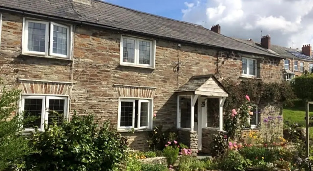 Priory Cottage, Varaa Lomakoti Mökit kohteessa Merseyside, Mökki