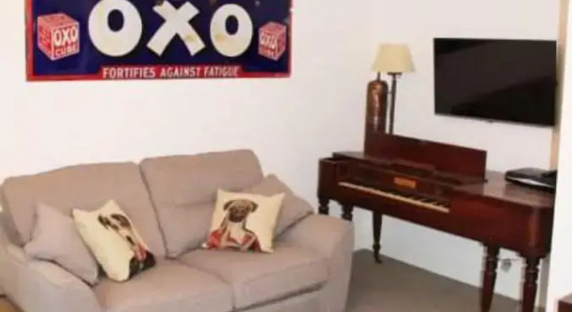 Апартаменты Mrs Salisbury's Serviced Accommodation