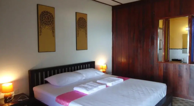Sea Breeze House, Naiplao Beach