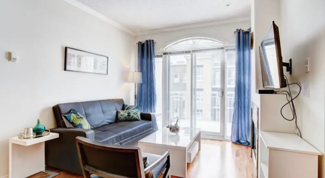Suite Digs Genesis, Rezervasyon Otel Beltline 