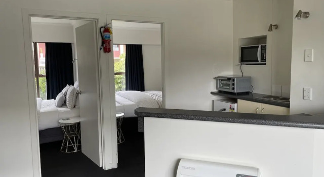 Апартаменты Comfort Colonial Motel