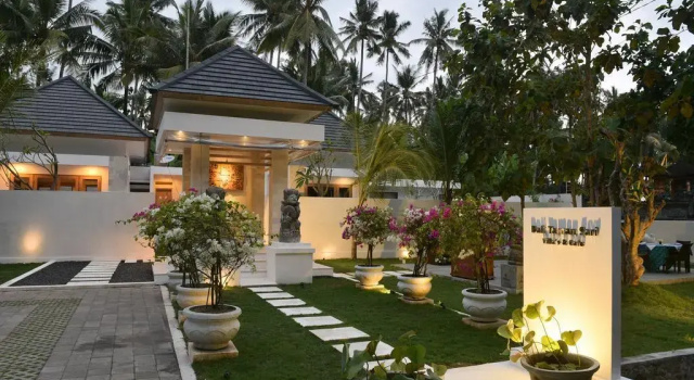 Bali Taman Sari Villas & Restaurant