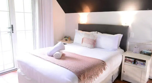 Коттедж Briar Rose Cottages