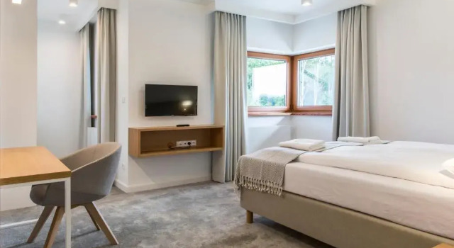 Апартаменты c 1 комнатой с балконом и с видом на горы Royal Hill Residence