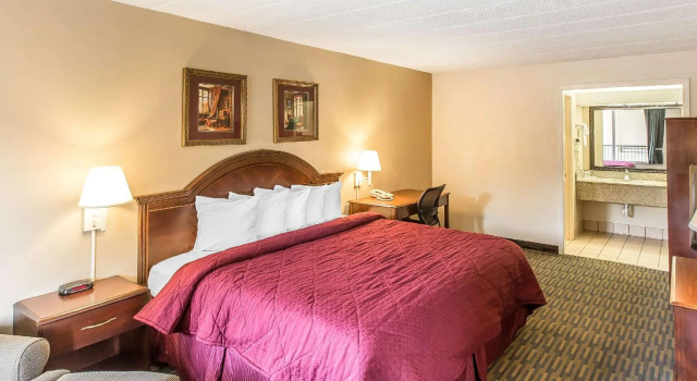 Двухместный номер Standard Quality Inn & Suites Easley - Greenville