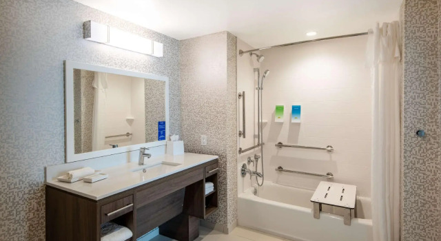 Двухместный люкс c 1 комнатой Home2 Suites By Hilton Phoenix Airport North, Az