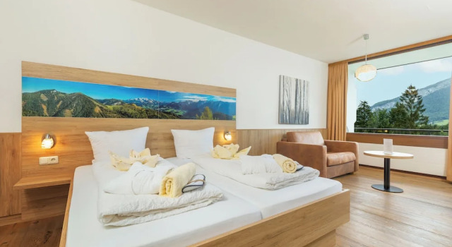 Трёхместный номер Comfort с видом на горы Alpenhotel Dachstein