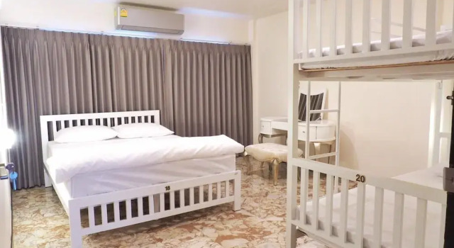 Esse Hostel, Rezervovat Hostel Hostely v Central Thailand, Hostel