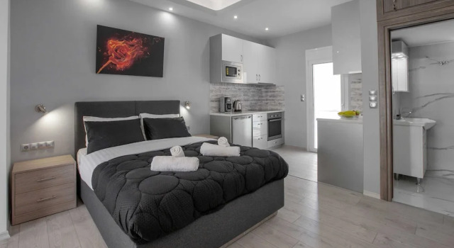 Studio penthouse near Acropolis by GHH