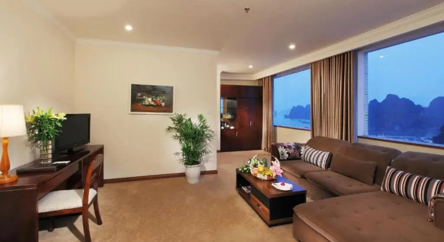 Люкс Ha Long DC Hotel