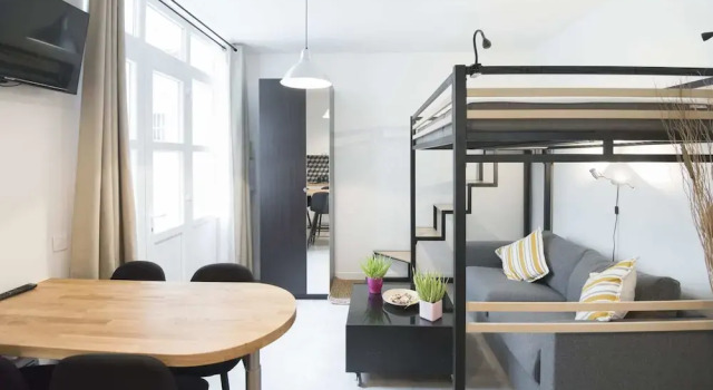 Charming Apartment Near Montmartre, Забронировать Апартаменты/квартира 18-й округ: Монмартр Париж, рядом с Монмартр