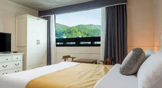 Suite Real Taebaek Hotel