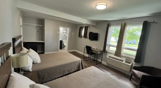 Номер Comfort Alpha Inn