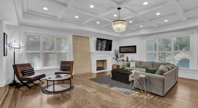 Buckhead Dream Message Now for Summer Special, Book Feriehus Villaer i Atlanta, Villa