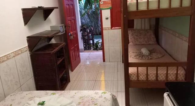 Четырёхместный номер Standard Papagaio Hostel & Pousada