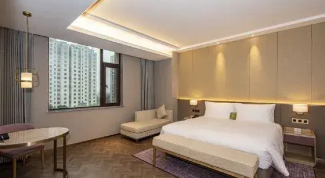 Люкс Mercure Changzhou Jintan