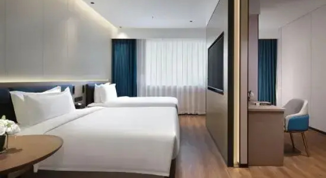 Двухместный люкс Jinglai Zhenxuan Shanghai Tongji Hospital Xincun Road Subway Station Hotel