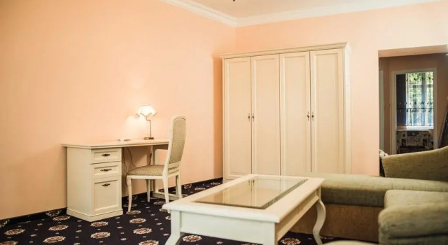 Natali Apartments