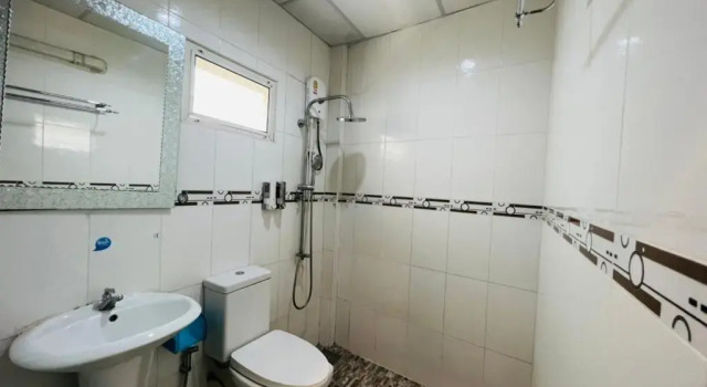 Трёхместный номер Standard Bed By Cruise Hotel At Samakkhi-Tivanont