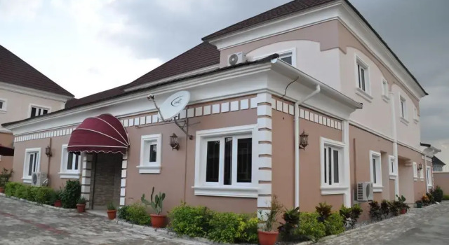 Auris Court Suites & Apartment, Book Lejlighed Lejligheder i AbujaMun, Lejlighed