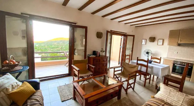 Cinnamon House in Kritsa, Забронировать Отель Отели East Crete с парковкой, Парковка