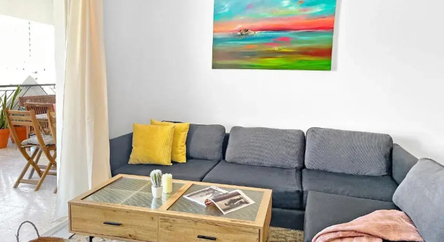 Апартаменты 2BR Seaview Penthouse in center