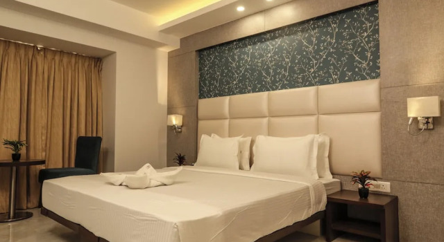 Номер Luxury The Grand Asansol