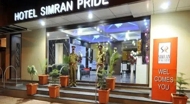 Люкс Hotel Simran Pride
