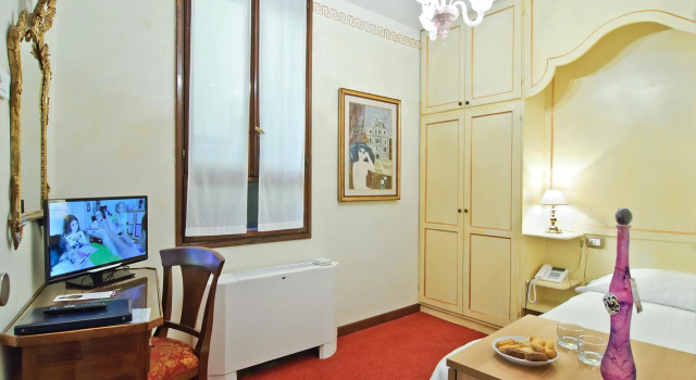 Одноместный номер Comfort Hotel La Fenice et Des Artistes
