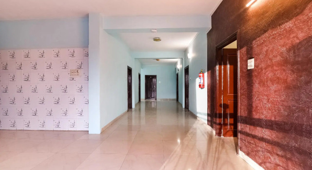 OYO Flagship 61193 Aram Inn, Rezerwuj Hotel Hotele w Ranchi z parkingiem, Parking