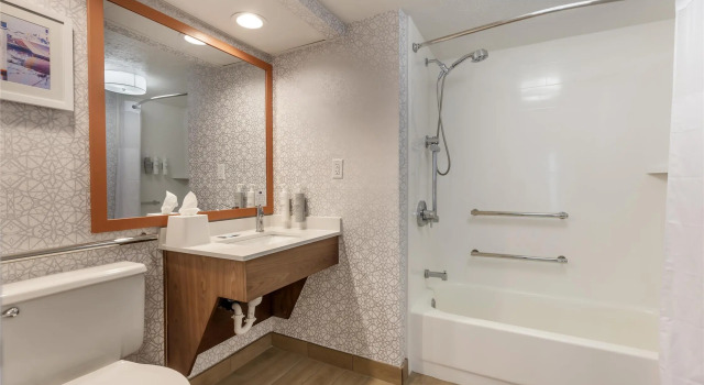 Номер Standard Hampton Inn New Bern
