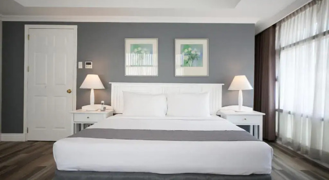 Люкс c 1 комнатой Infinity Tower Suites