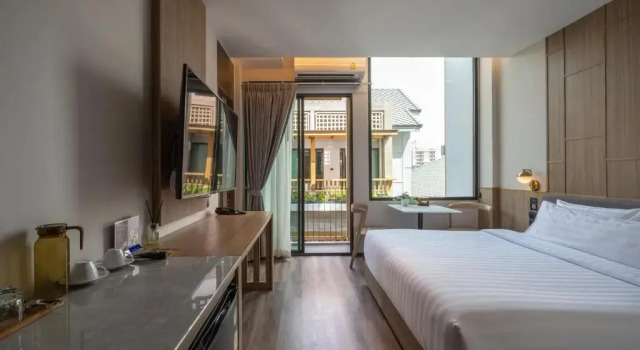 Номер Standard с балконом SHAN Villas Sukhumvit ฌานวิลล่า สุขุมวิท